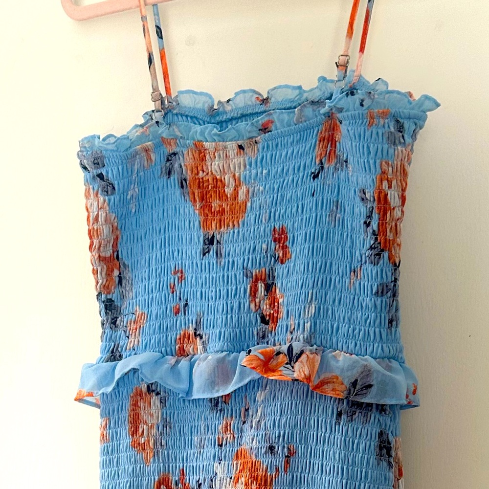 Bebe Blue Floral Ruffle Dress - Size M - Picture 3 of 4